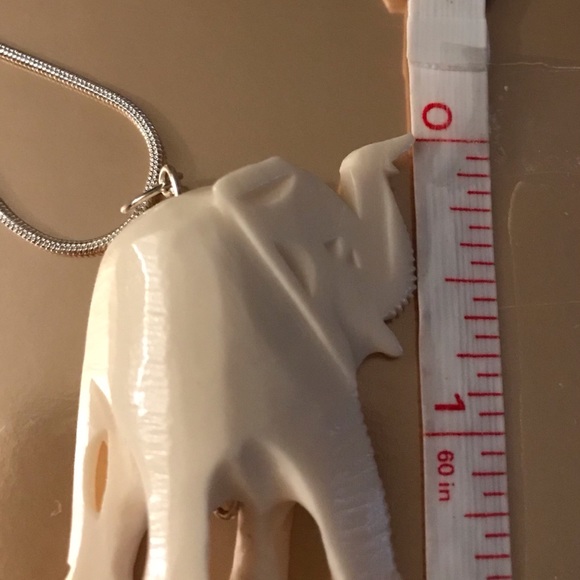 Sterling 925 Ivory Stone Elephant Necklace Giftbag - Picture 2 of 5
